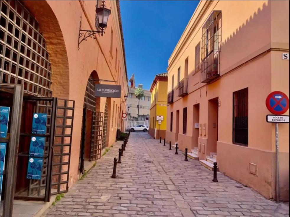 Apartamento Torre De La Plata Sevilla Exterior foto
